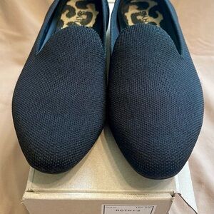 Rothy's Almond Loafer Sz 9